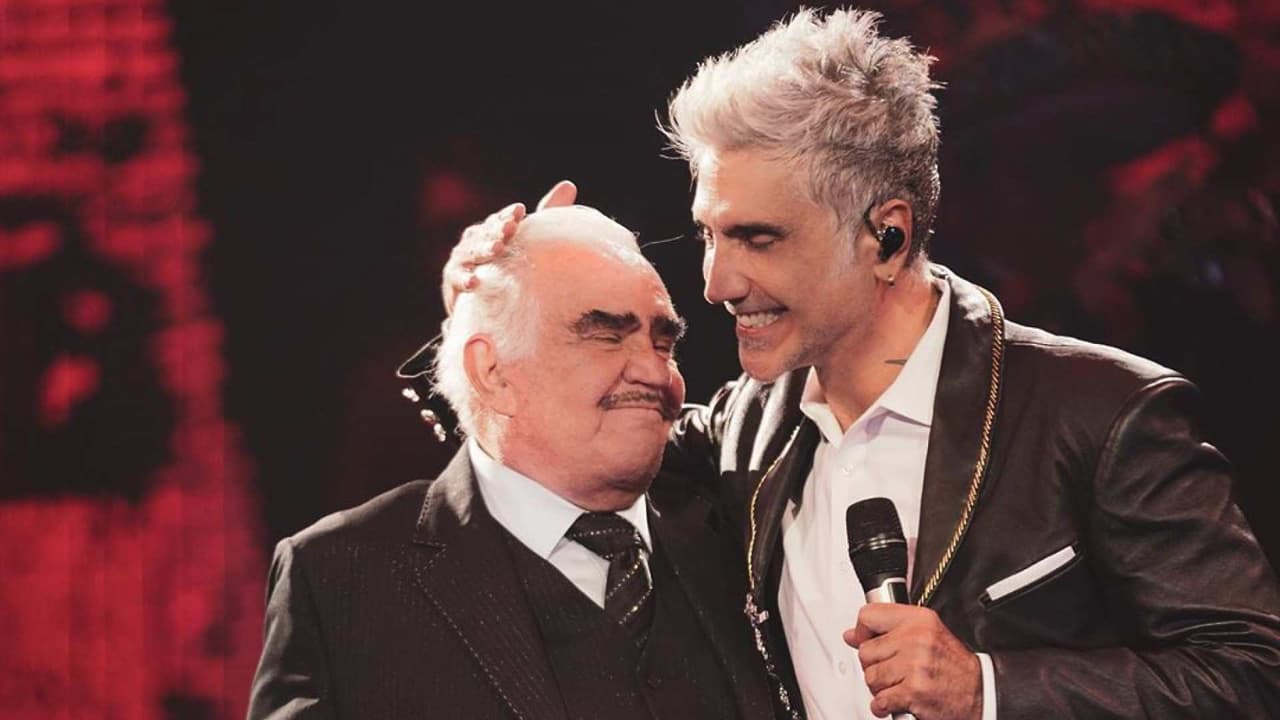 Alejandro Fernández y Vicente Fernández protagonizan momento histórico en Auditorio Telmex