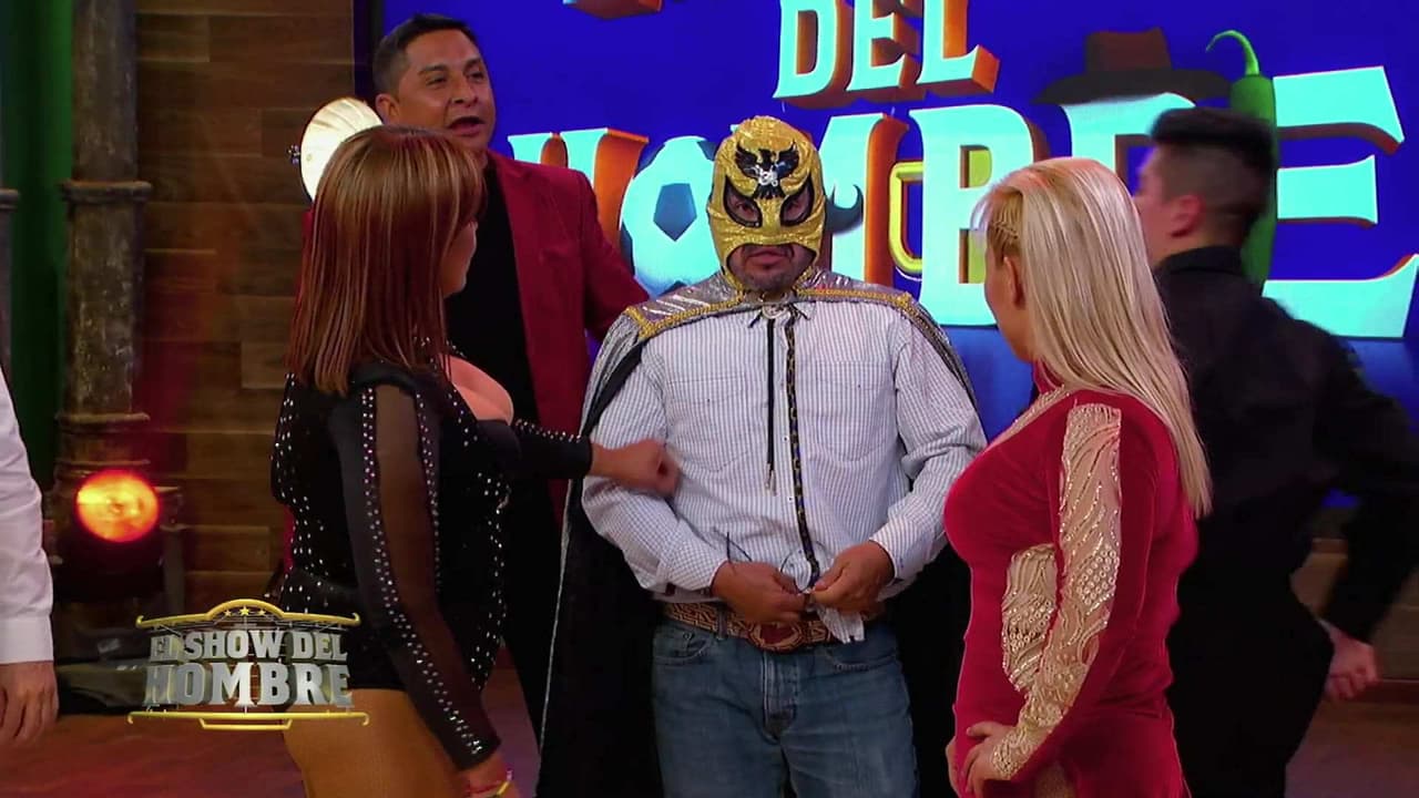 'El Norteño' sufre tremenda paliza de parte de dos luchadoras profesionales