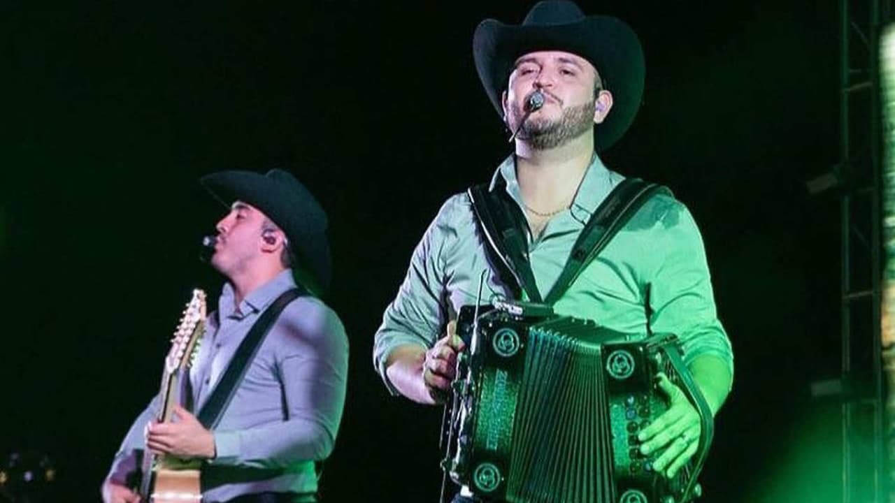Calibre 50 anuncia dos colaboraciones y emociona a sus seguidores
