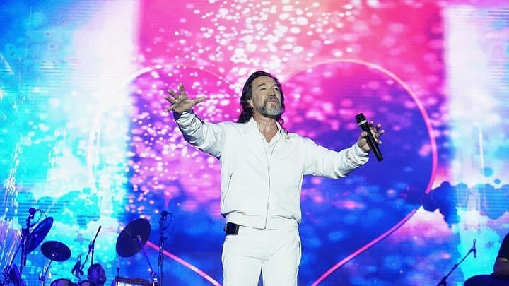 'El Buki' y su hija, Beatriz Solís, dan a conocer detalles del documental sobre el cantante