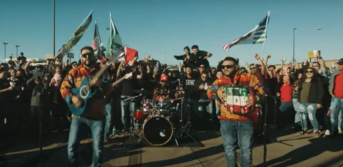 A dos meses de su estreno, el video de 'Mi Trokita Cumbia' supera los 15 millones de vistas