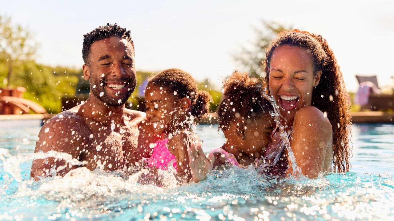 ¿Tu familia vive en Plano? Estas son las albercas públicas que abrirán en los próximos días 