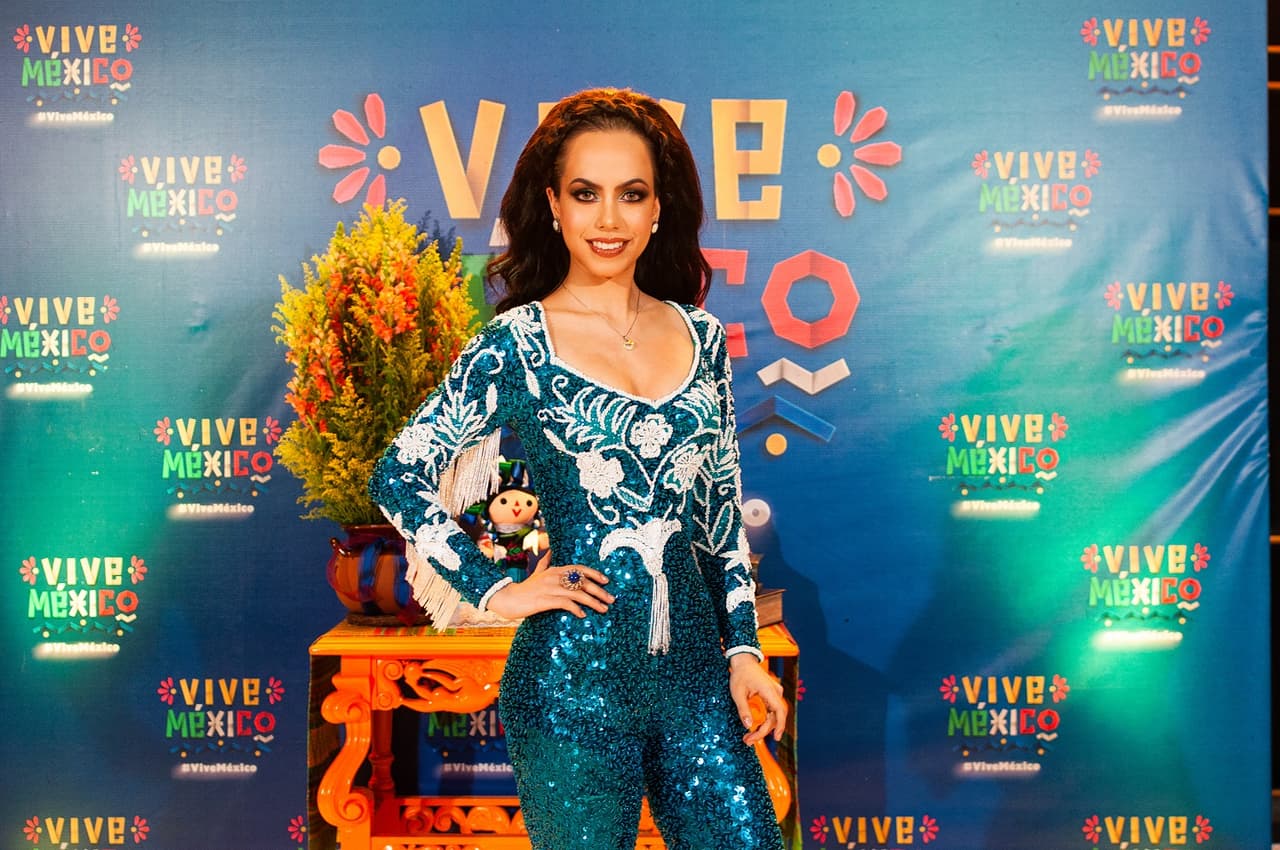 Yrma Lydya ha forjado su carrera musical en el regional mexicano con clásicos temas como: “Sombras”, “No Queda Más” y “Caballo Viejo”, entre otros.