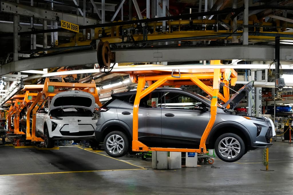 Trump suaviza los aranceles de los autos