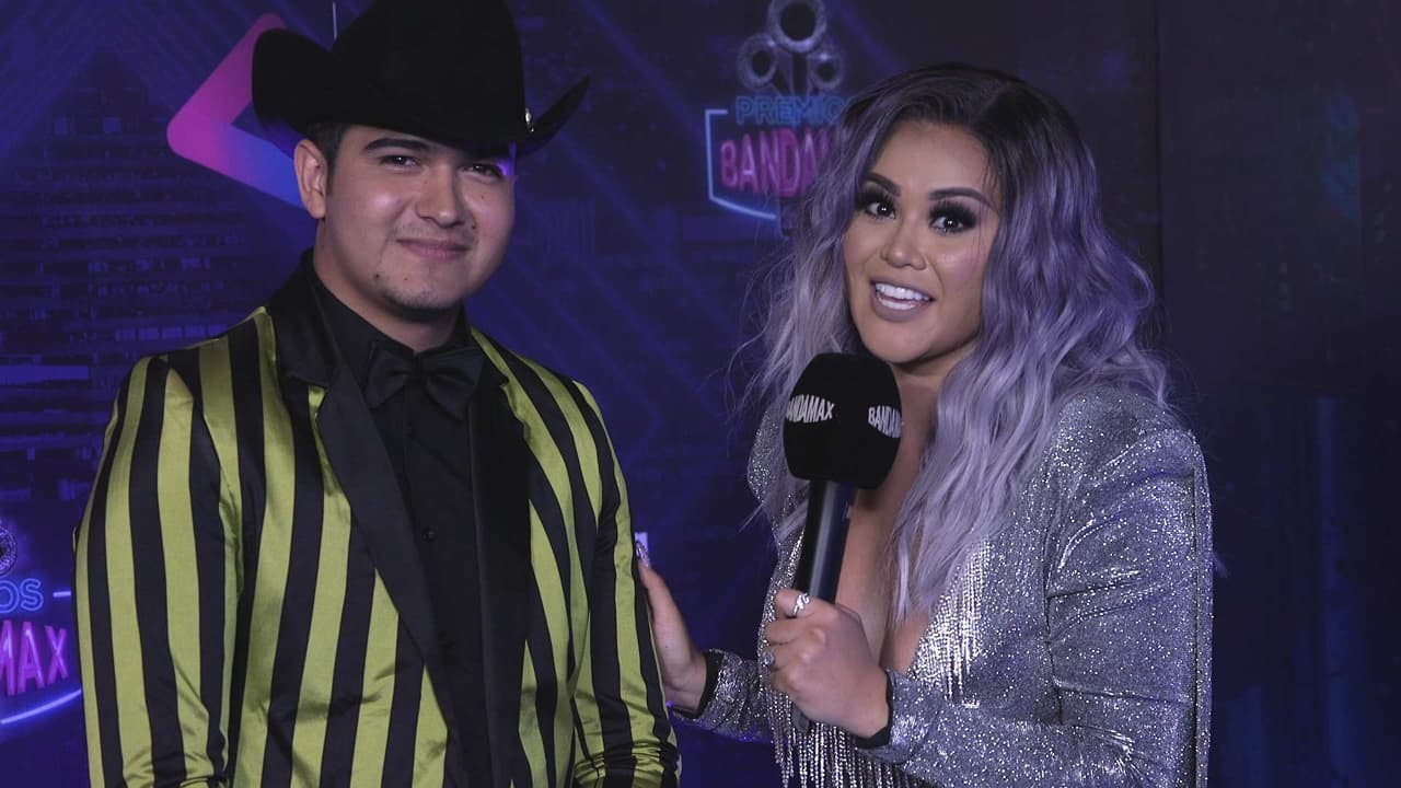 Ulices Chaidez habla sobre cómo nació la canción "11:11"