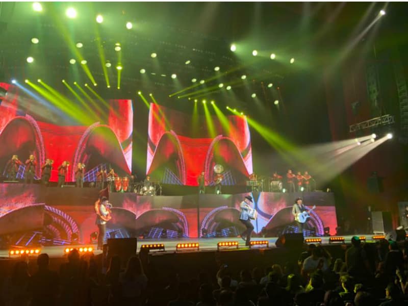 Calibre 50 conquistó a la Ciudad de México