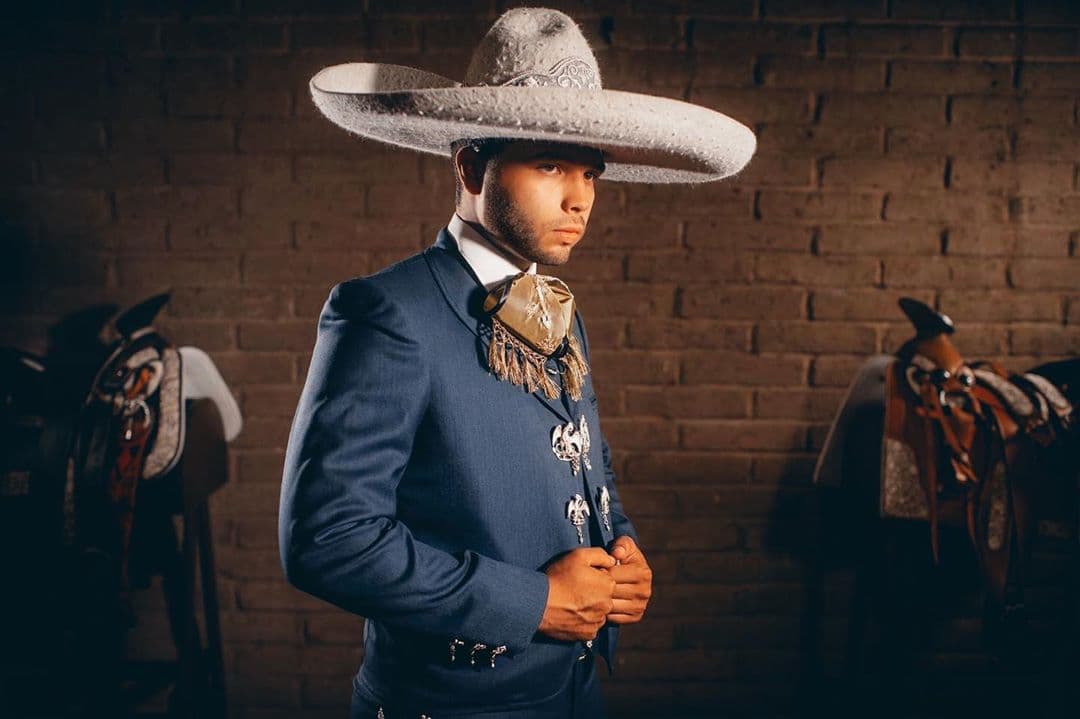 Por su lado, Leonardo Aguilar presumió que el show ofrecerá algo único en donde el arte, la música y los caballos serán protagonistas.