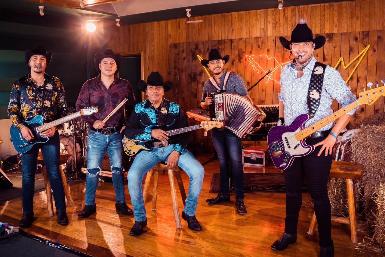 José Guadalupe, René, José Adán, Javier y Ramiro Jr. ofrecerán lo mejor de su repertorio en su primer recital en línea.