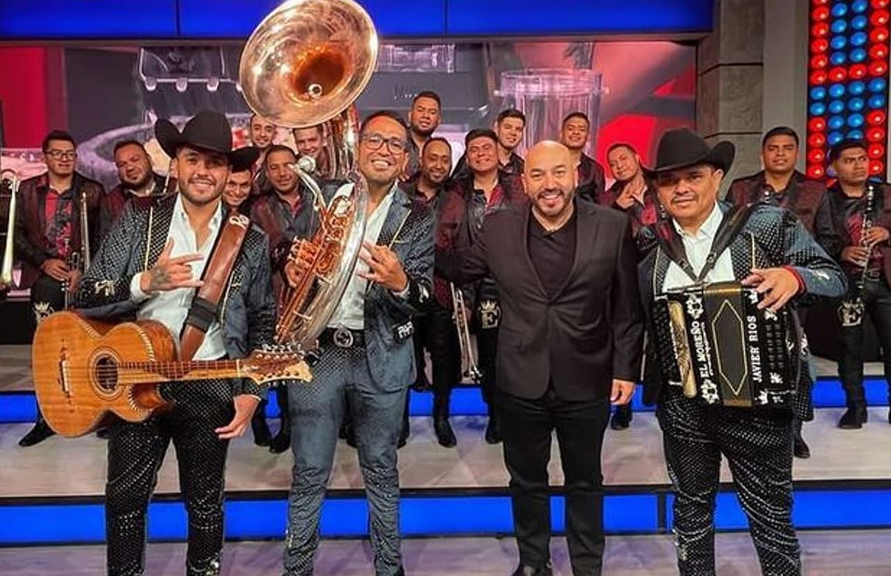 Los 3 del Norteño y Lupillo Rivera lanzan nueva versión de 'El Moreño'