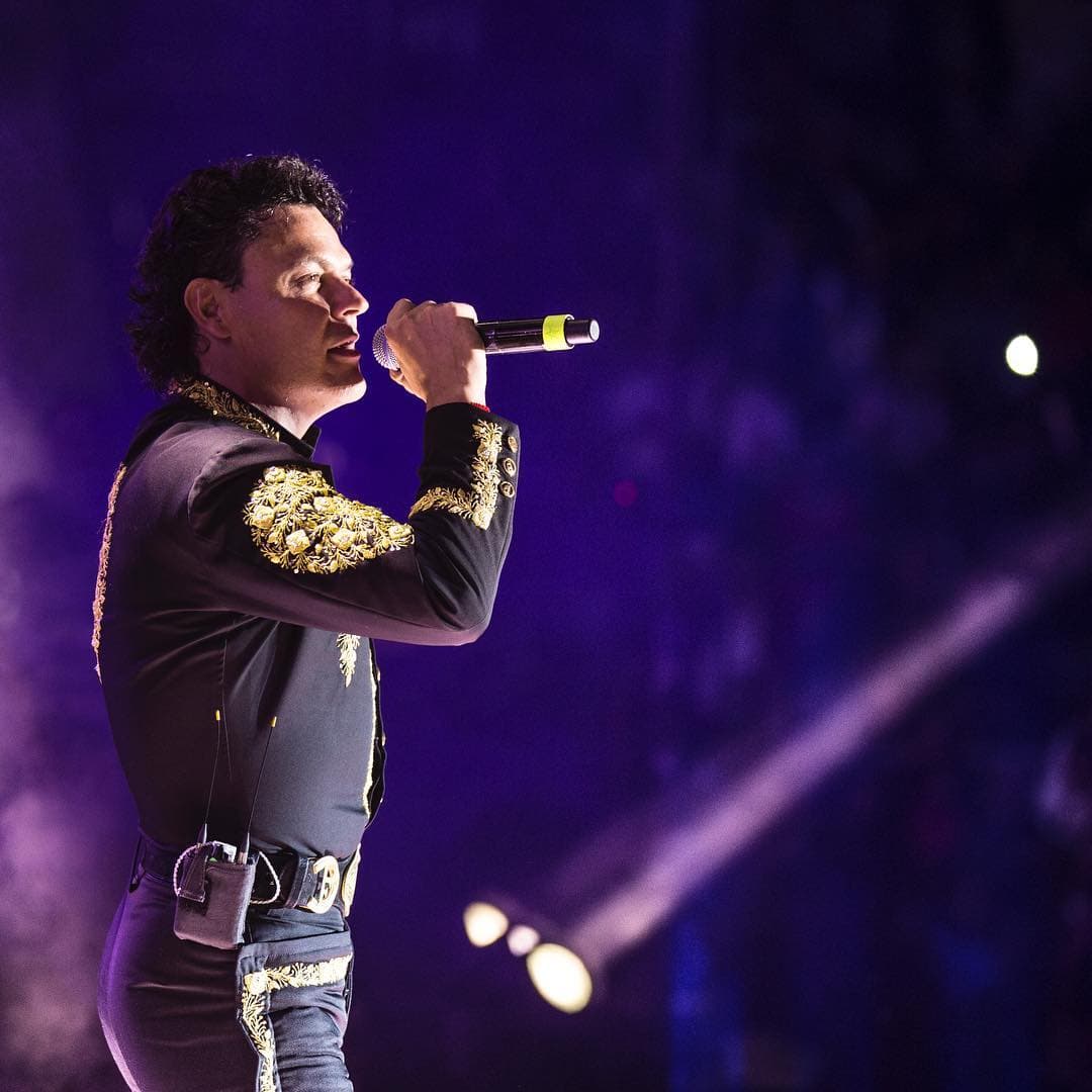 Pedro Fernández anuncia nuevo disco