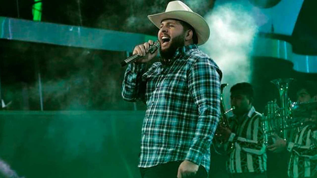Así se ve el nuevo video de El Fantasma, 'La Mayiza'