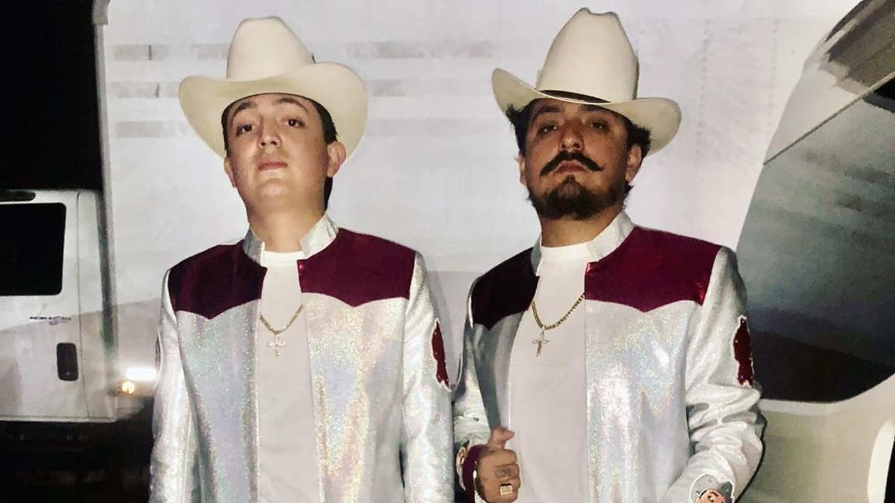 Así cautivaron Los Dos Carnales a los asistentes al Carril Durango 2000