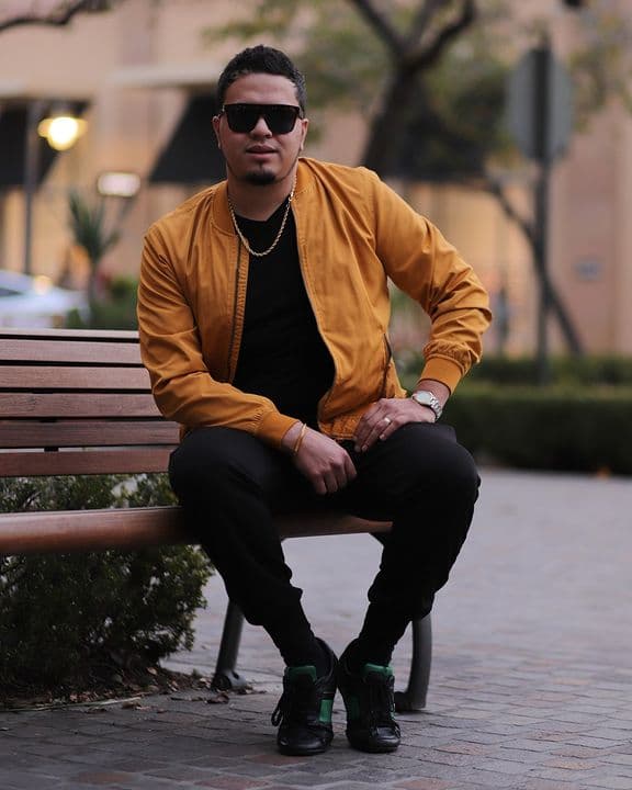Roberto Belester Jr. promociona el sencillo ‘No es tan fácil perdonar’