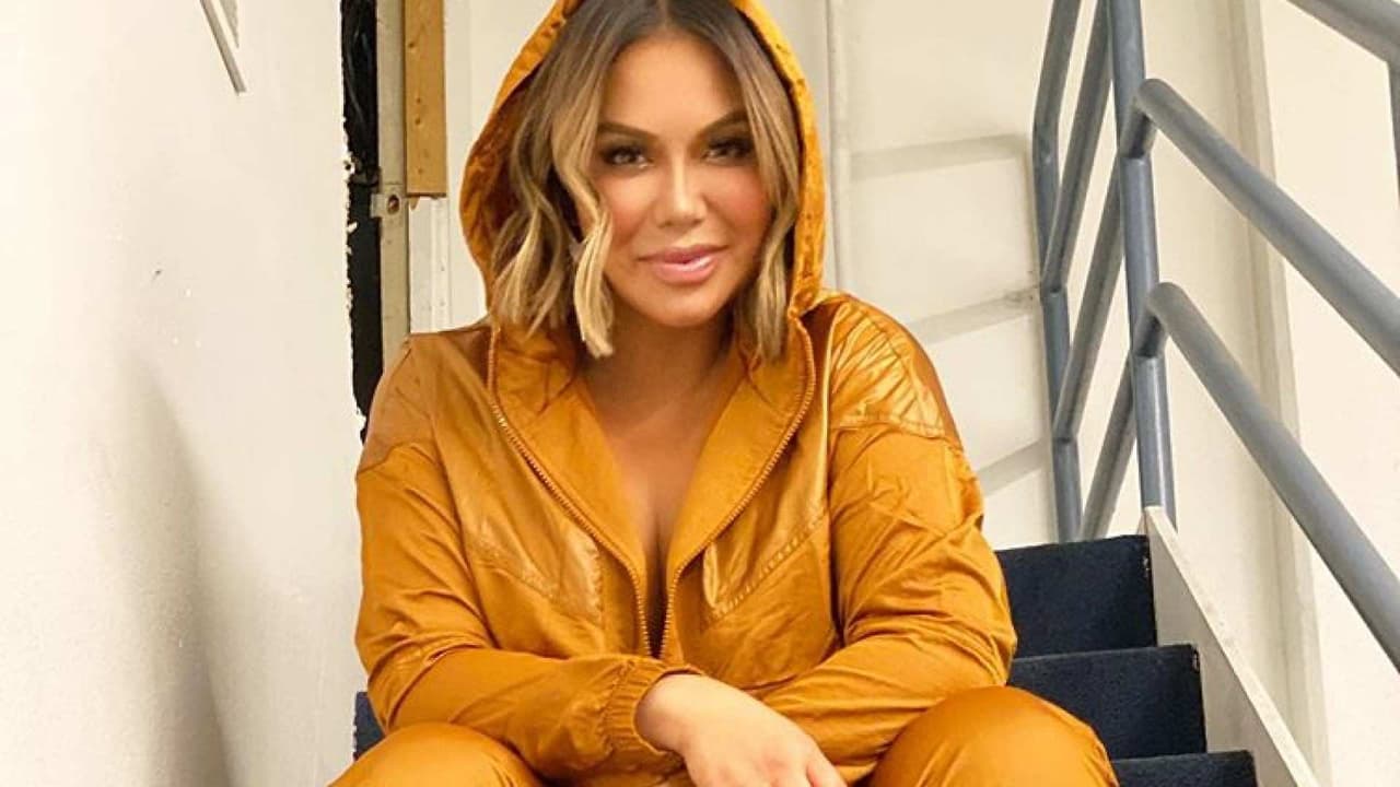 Chiquis se pone en forma al ritmo de 'La Del Moño Colorado' y 'Los Luchadores'