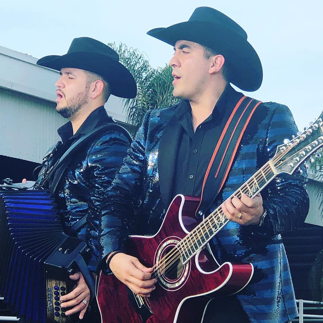 Edén Muñoz y su compas de Calibre 50 llegarán con sus éxitos de 10 años, el 22 de mayo.