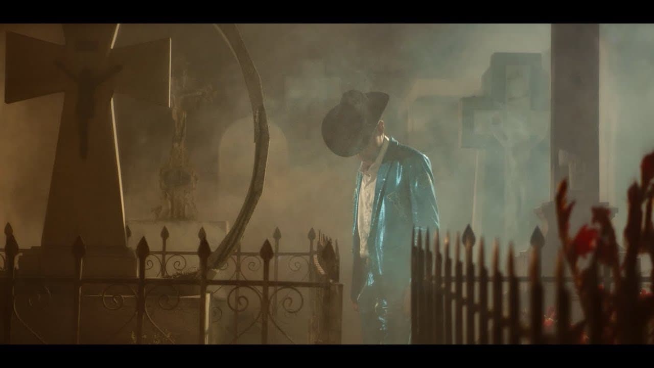 La canción y clip "Nació Pa' Leyenda" es un sentido homenaje de Los Plebes del Rancho a Ariel Camacho, quien falleció en un accidente automovilístico el 25 de febrero de 2015.