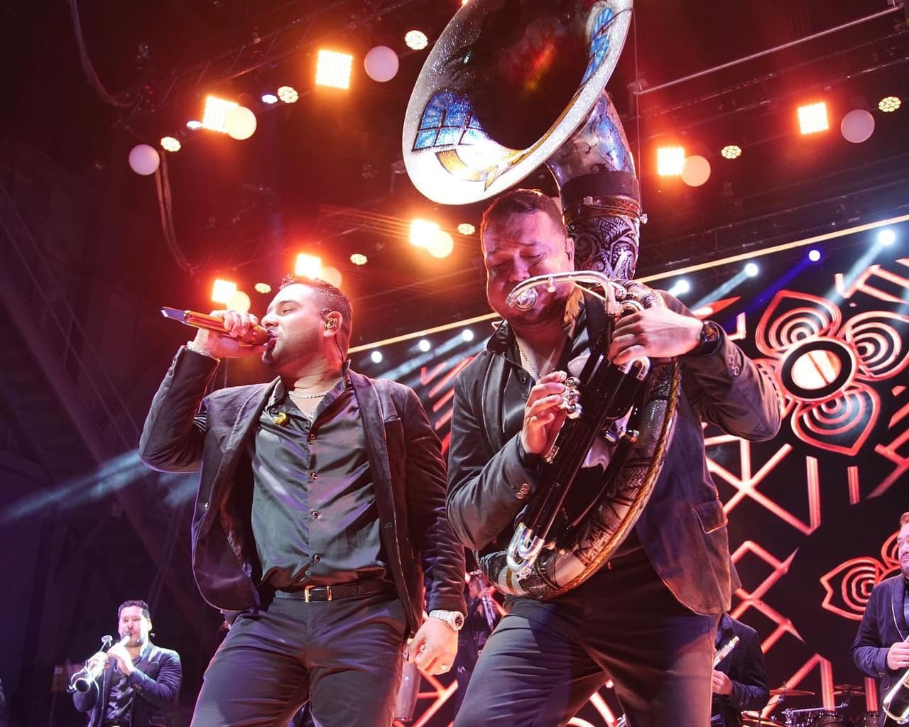 Descubre lo que cobran la Banda MS y otros grupos del regional mexicano, por concierto.