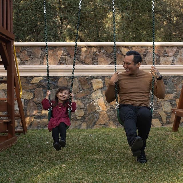 Edwin Luna se convirtió en padre de Gianna el 17 de julio de 2018.