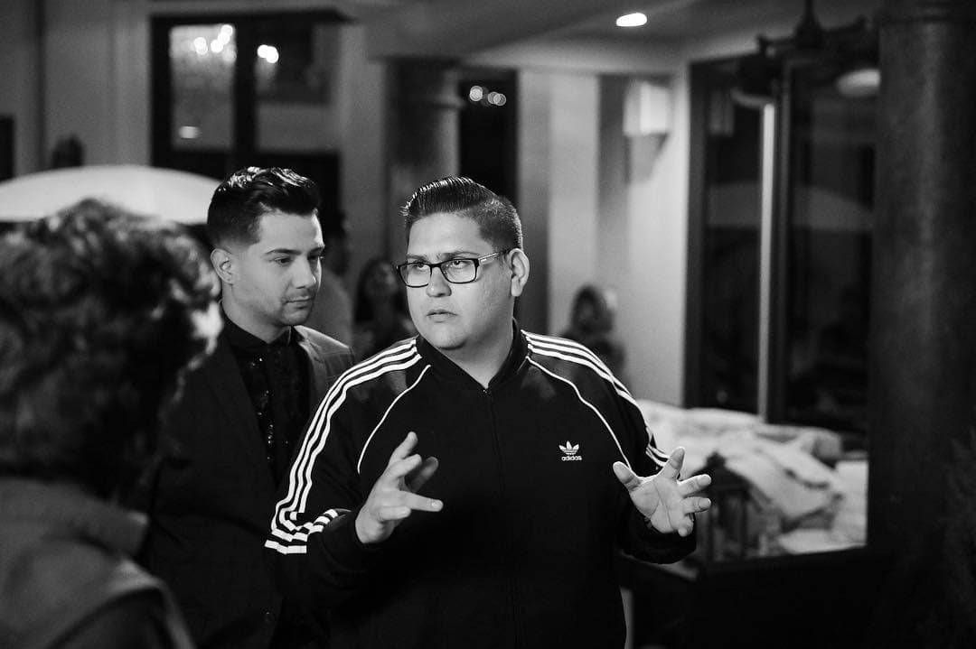 Los trabajos de Omar Torres son reconocidos en el gremio del regional mexicano por su destacada producción, fotografía e historia, que le valieron el respeto en la industria musical.