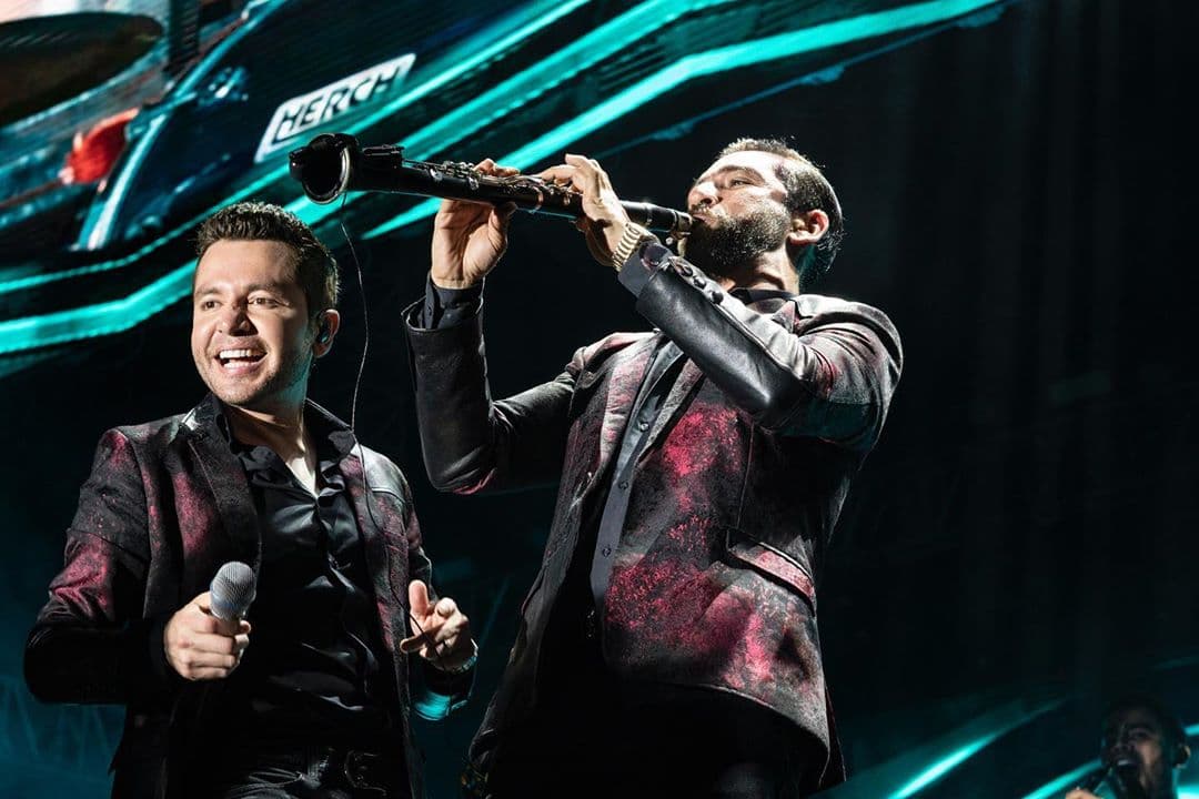 La Adictiva anunció que el próximo 20 de marzo a las 20 horas, hora del centro de México, podrás disfrutar el 30 aniversario de la agrupación en línea.