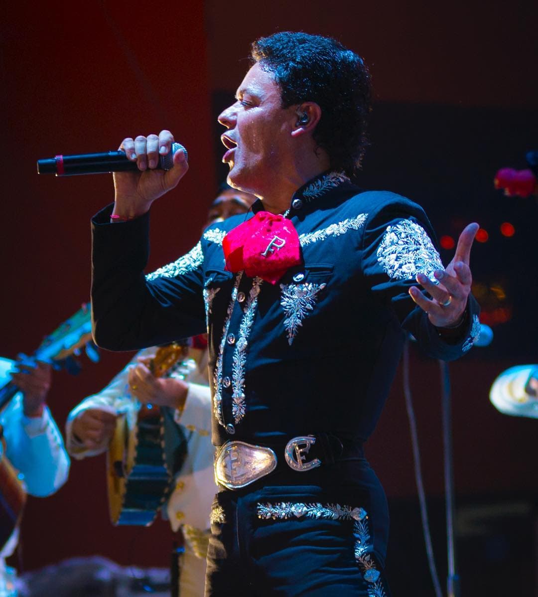 Pedro Fernández celebrará sus 40 con tour