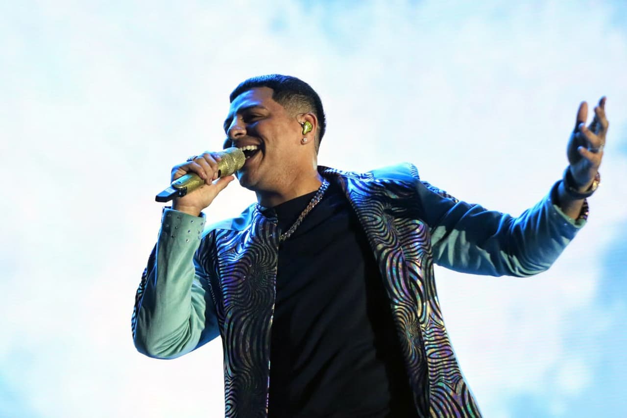 "Ya Supérame" de Grupo Firme sonó a todo volumen en Qatar.