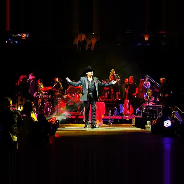 A cinco años del fallecimiento de Joan Sebastian parece que la situación legal en la repartición de sus bienes tendrá punto final.