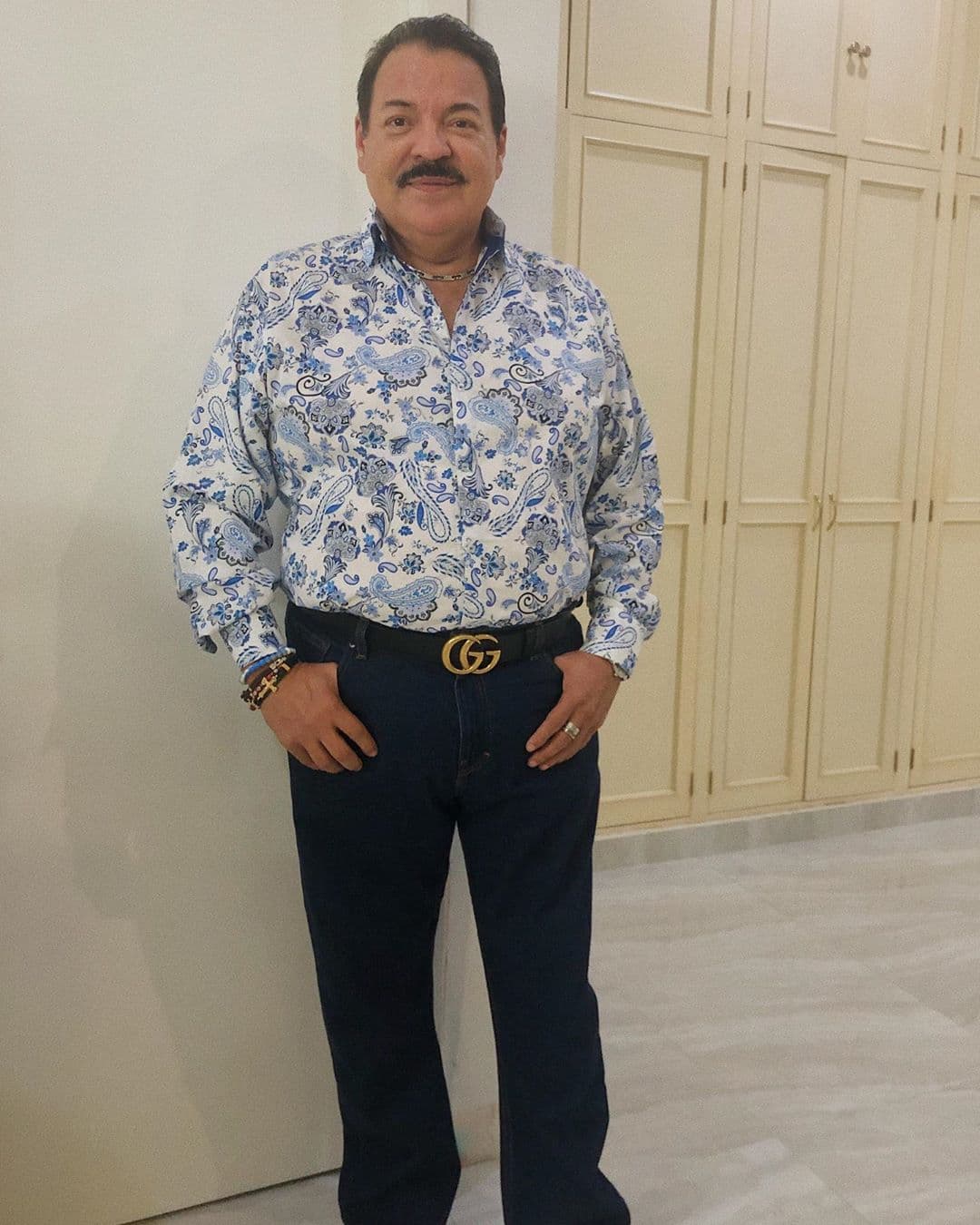 Julio Preciado, exvocalista de banda El Recodo e intérprete de éxitos como “Solo Sé Que Fue En Marzo” y “Como Este Loco”, será operado en el Hospital Country 2000, en Guadalajara, Jalisco.