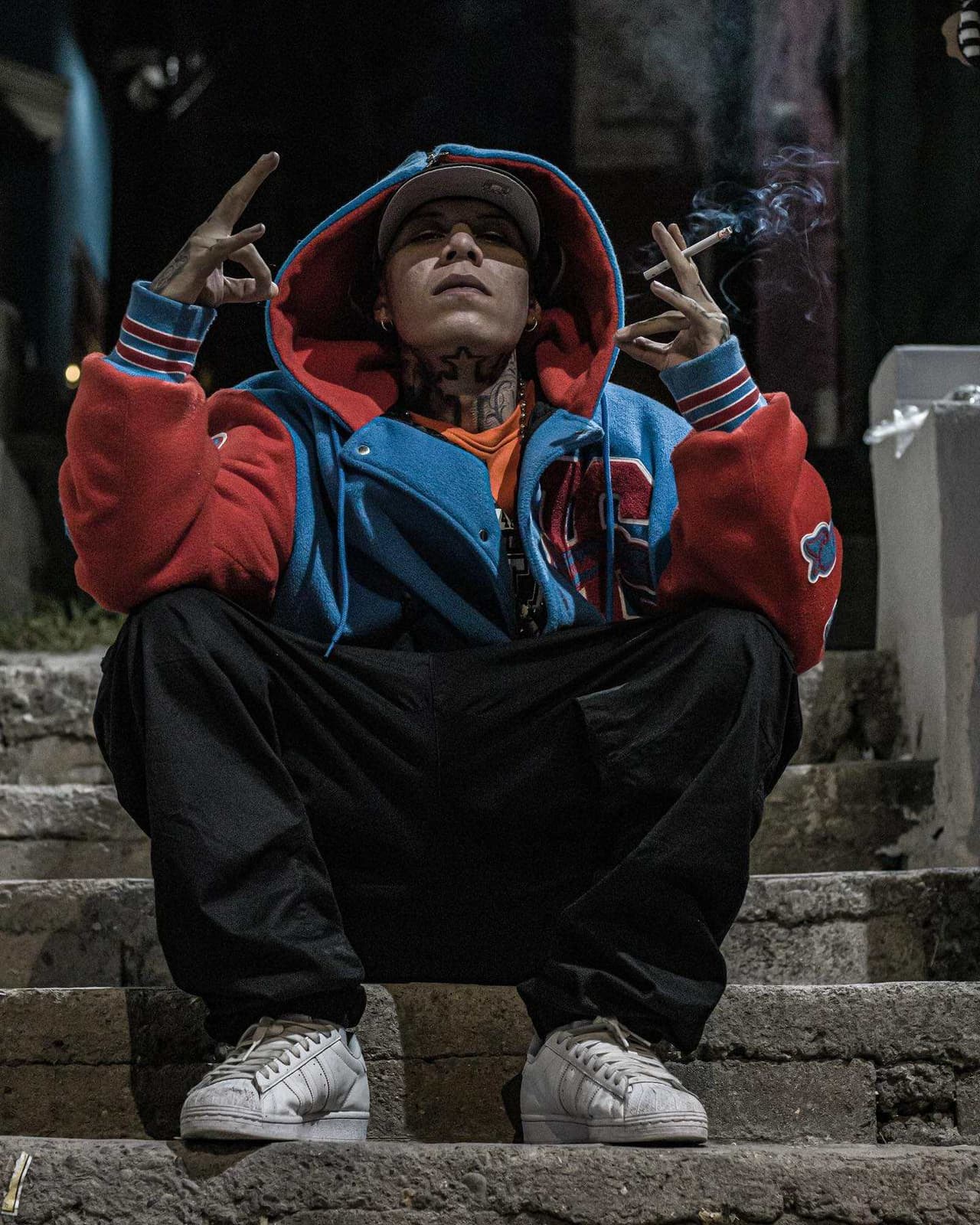 Denuncian problemas al solicitar el reembolso de los boletos del concierto cancelado de Santa Fe Klan.