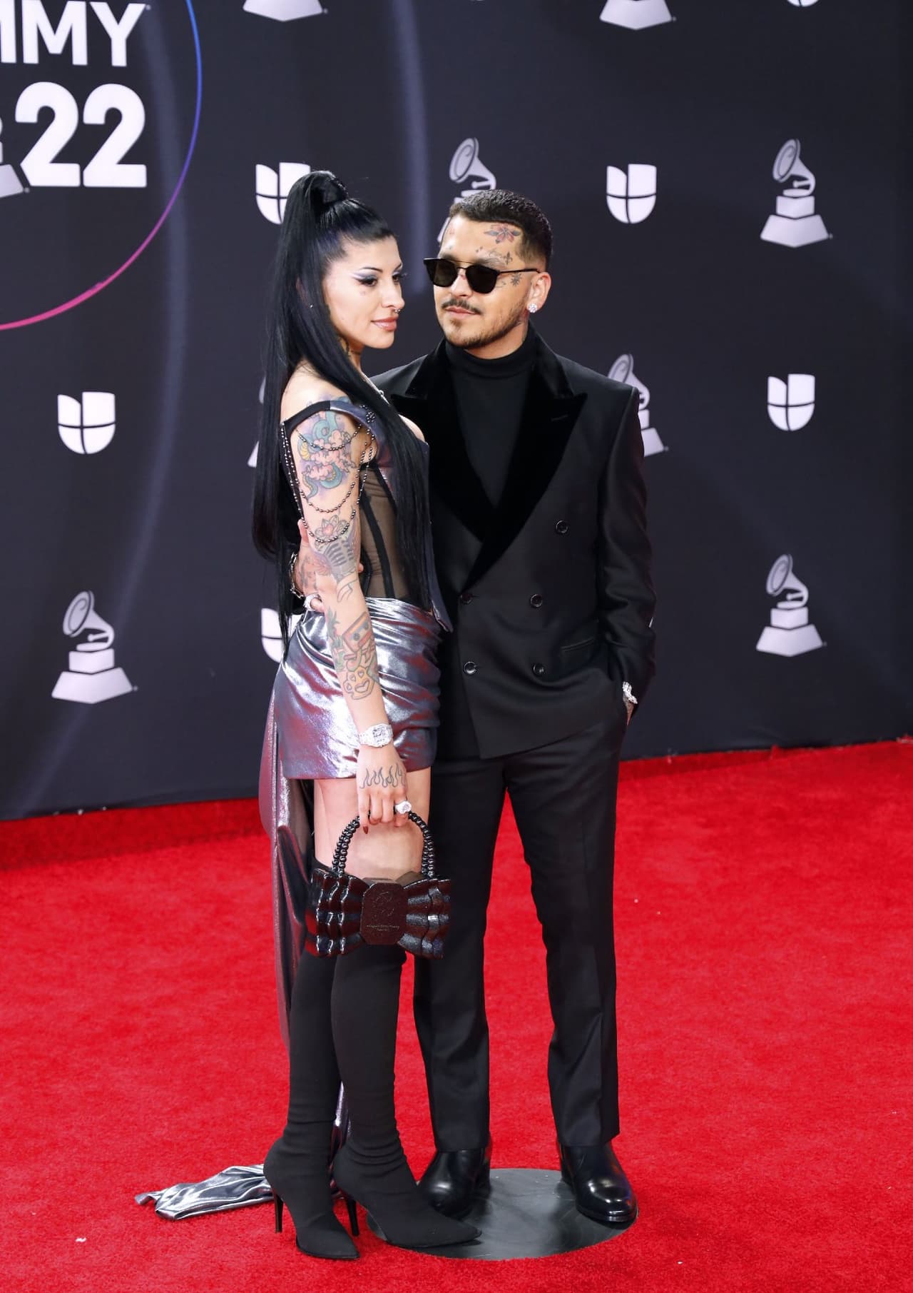 ¿Cazzu pone fin a los rumores de su embarazo de Christian Nodal?