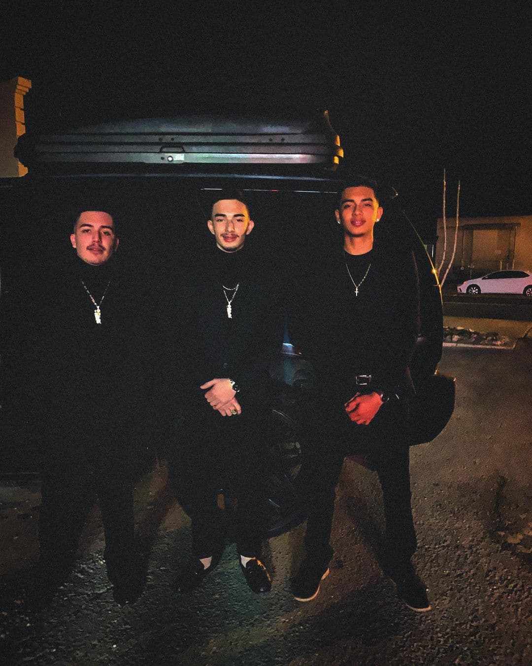 Pedro Tovar Jr., Gabriel Hidalgo y Bryan Tovar conforman a Eslabón Armado.