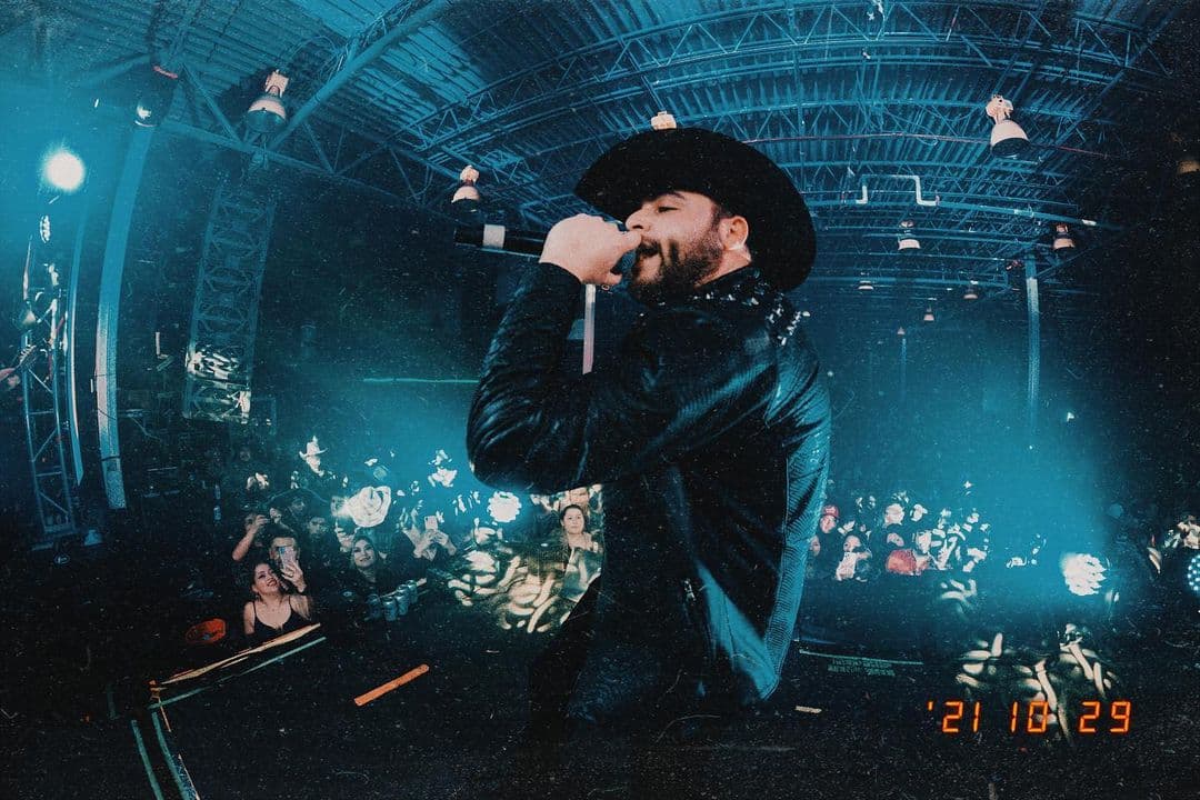 Gerardo Ortiz. La estrella de los corridos promete una actuación única en su participación en los 25 Años de Bandamax.