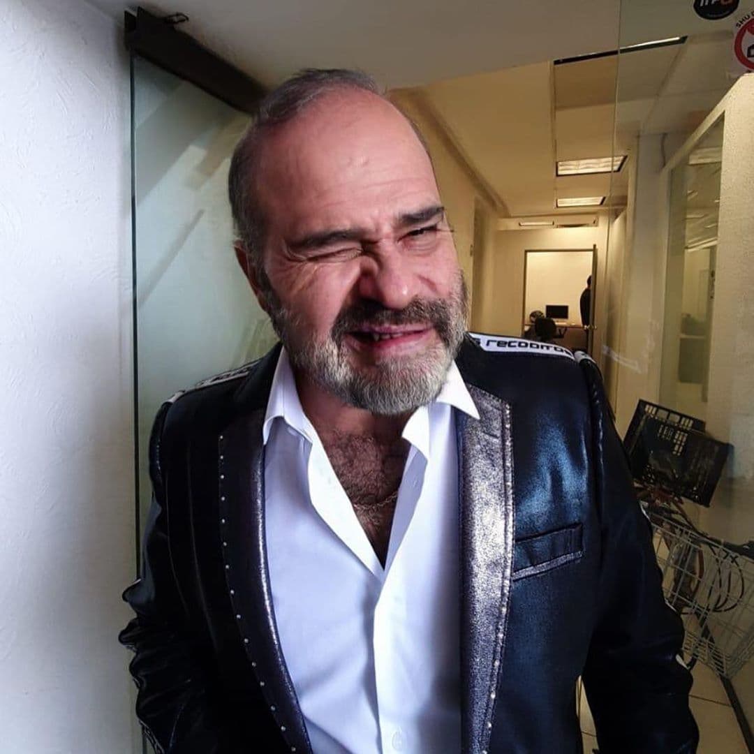 Alejandro Osuna, músico de Los Recoditos, también se unió a la tendencia de utilizar el filtro en la divertida FaceApp