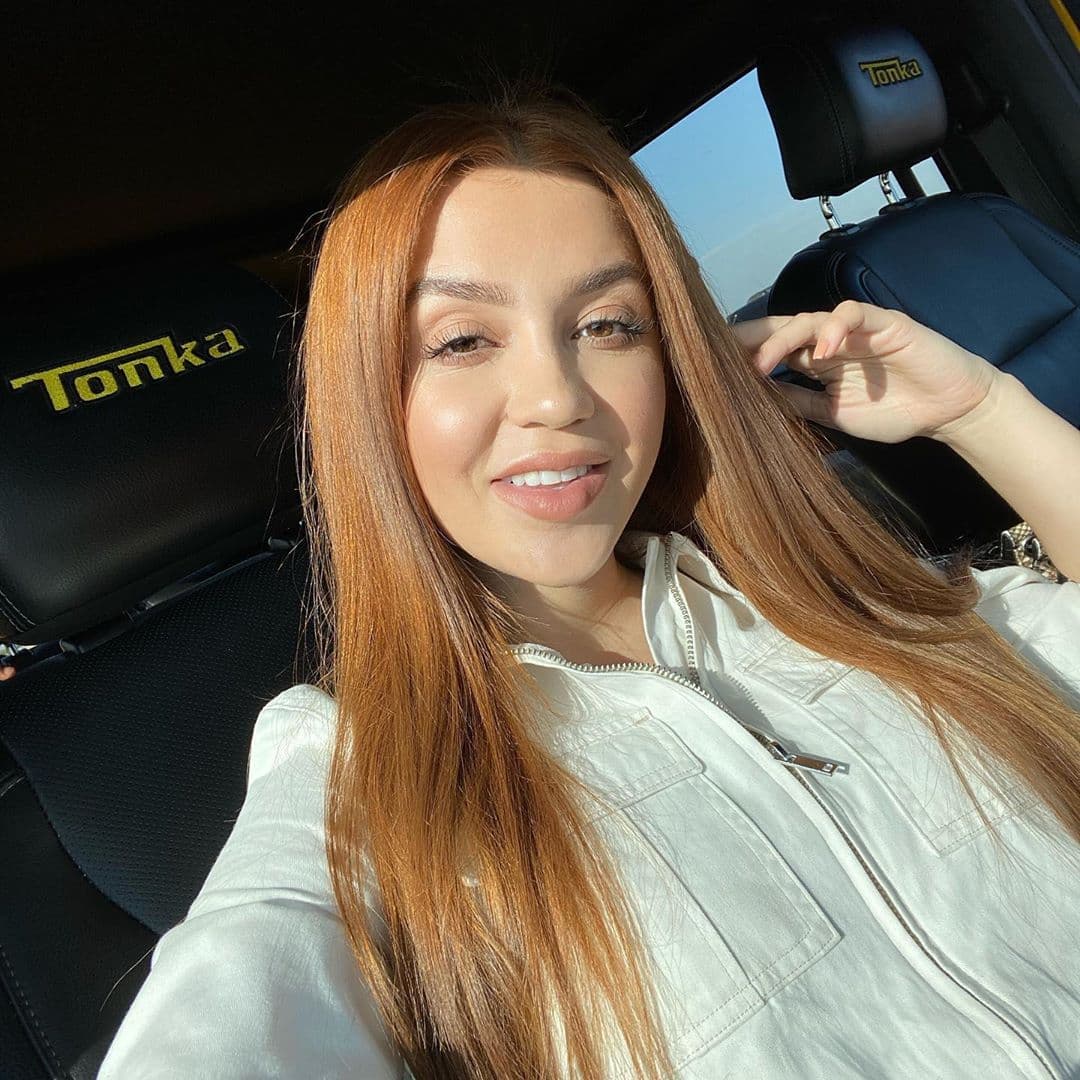 Fue en el Instagram de Lupillo Rivera donde el propio cantante compartió a sus fans su nueva relación.