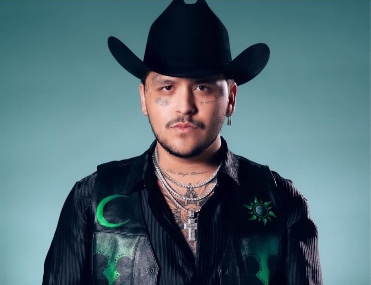 Christian Nodal estrneó "Un Cumbión Dolido"; conoce la letra.