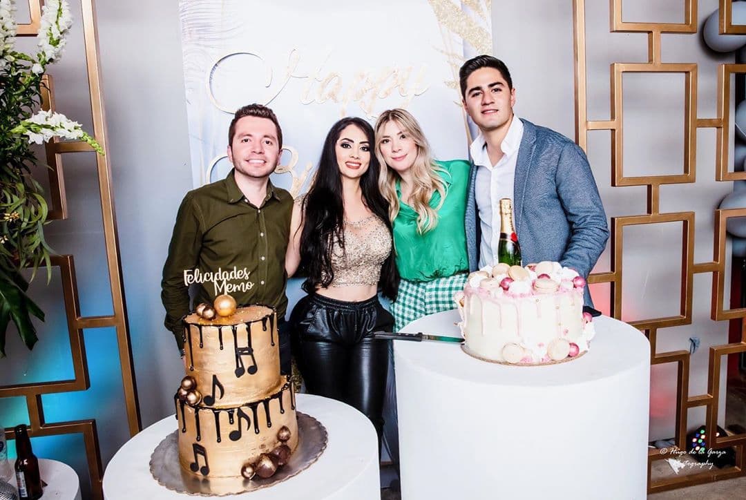 Y en esta ocasión, el grupero publicó algunas fotografías de su cumpleaños, 2 de marzo, el cual festejó posteriormente.