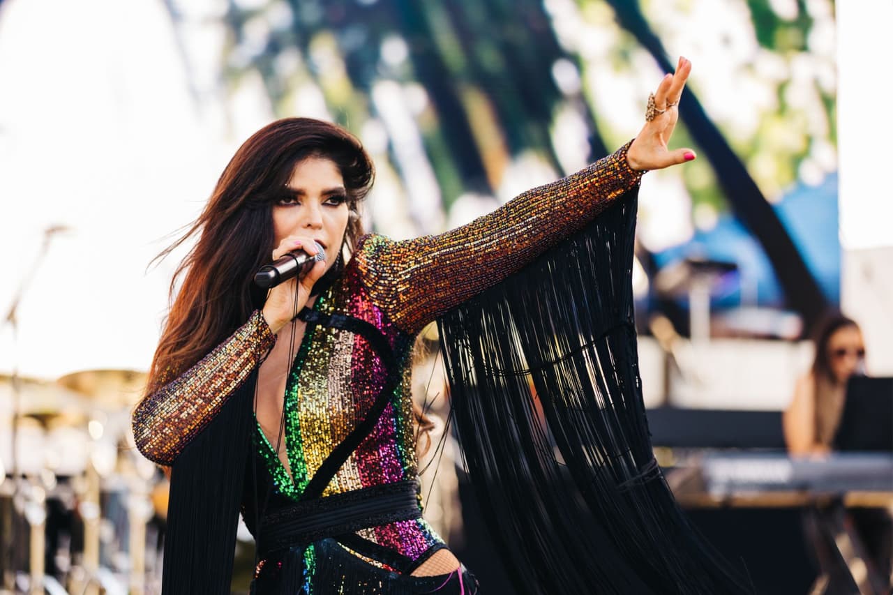 Ana Bárbara publicó un video en TikTok en el que se ve cómo se prepara antes de un concierto.