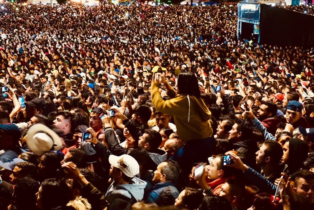 Aproximadamente 160 mil personas se dieron cita para presenciar a la banda mexicana.