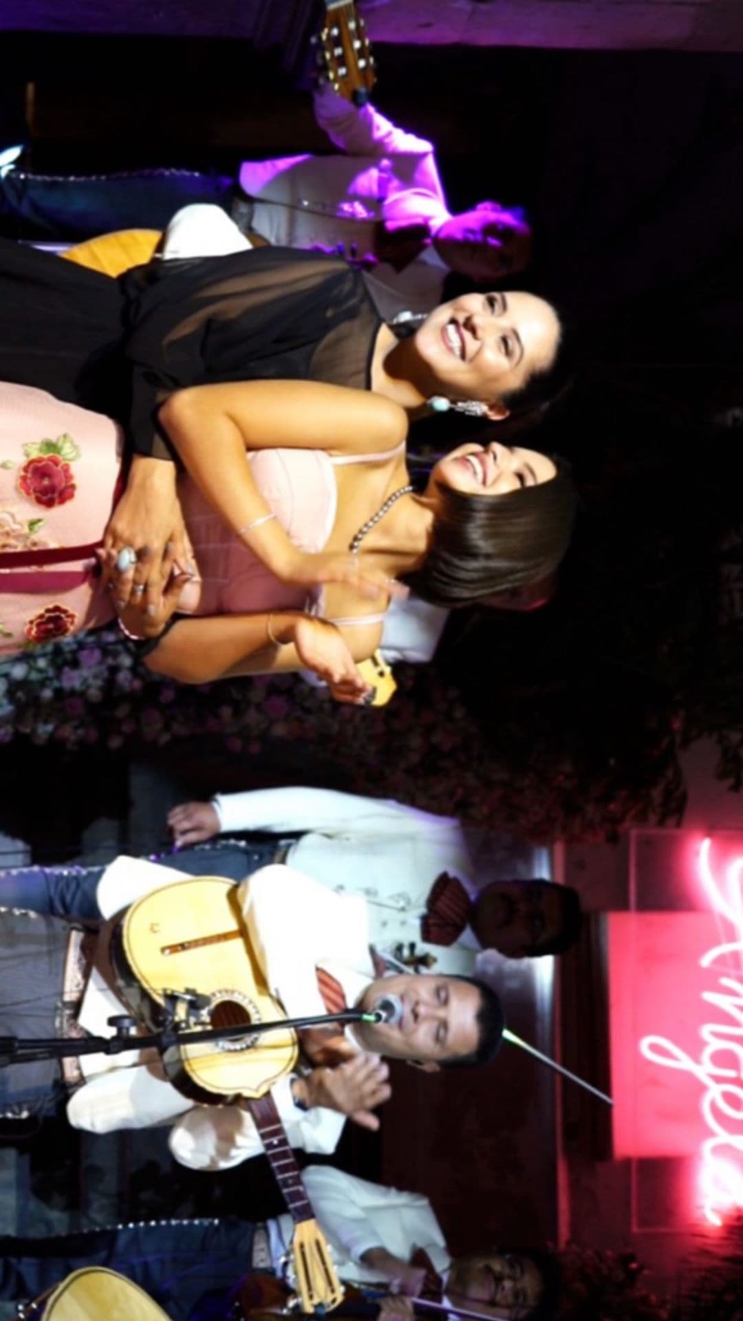 Ángela Aguilar recordó que hace un año cumplió 15 años de edad.