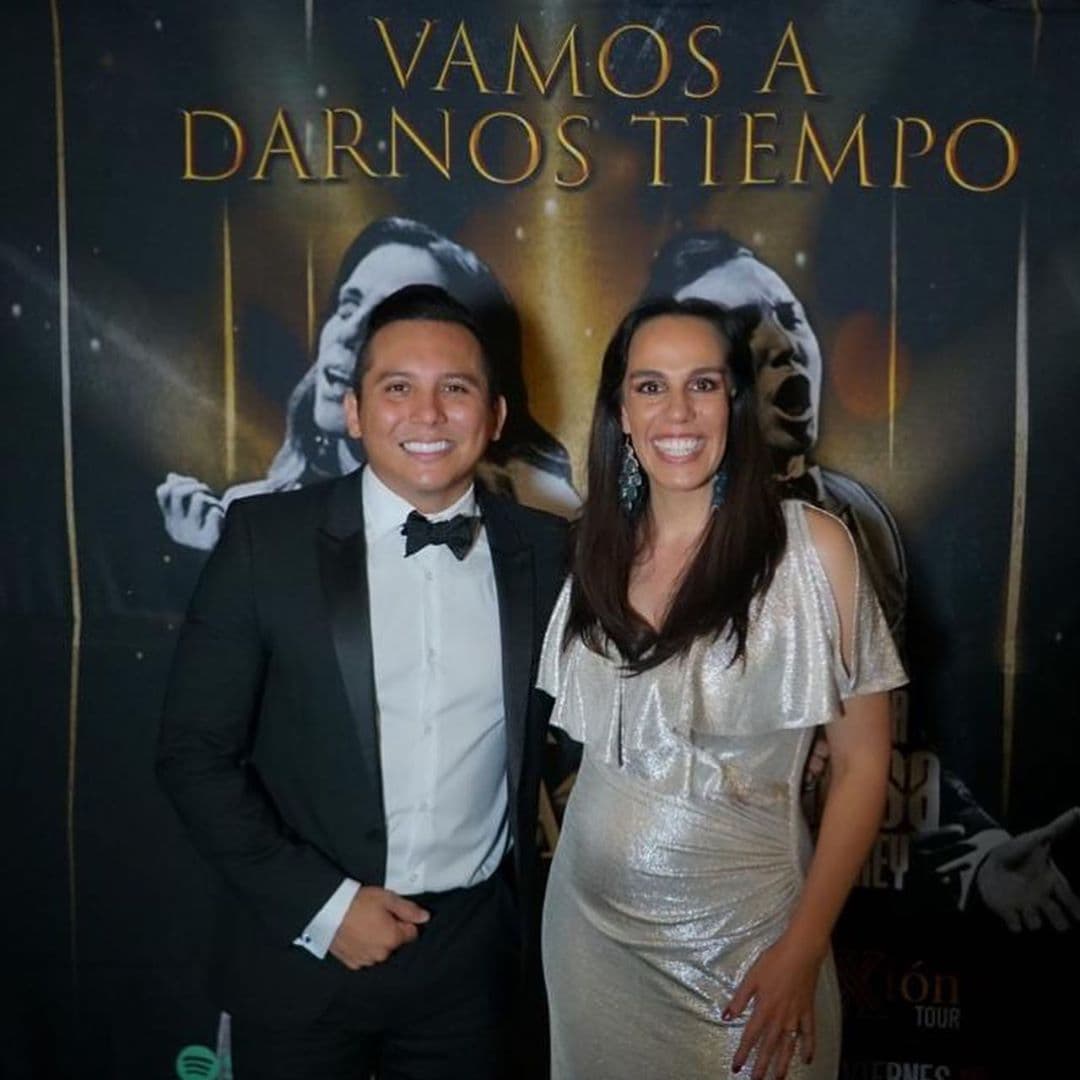 El video oficial de la canción en la que aparecen Edwin y Marisol suma en YouTube más de 400 mil reproducciones.