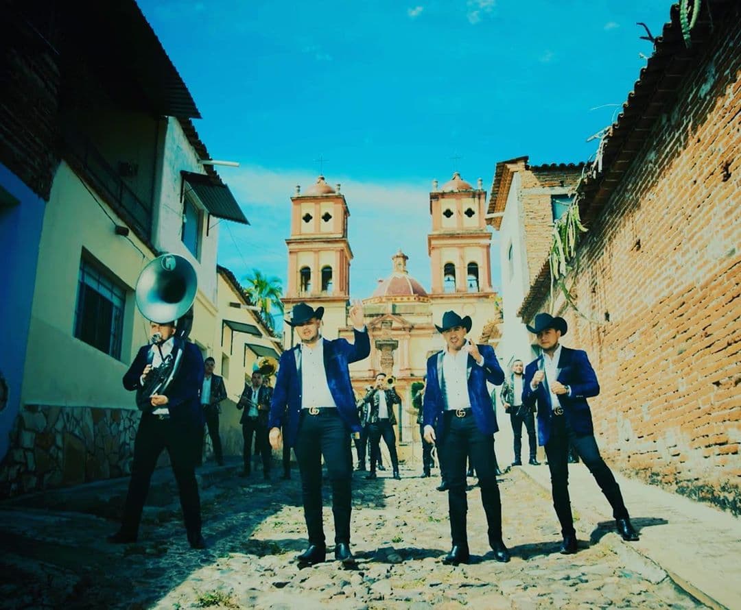 El video oficial de "Barquillero" fue grabado en Ejutla, Jalisco.