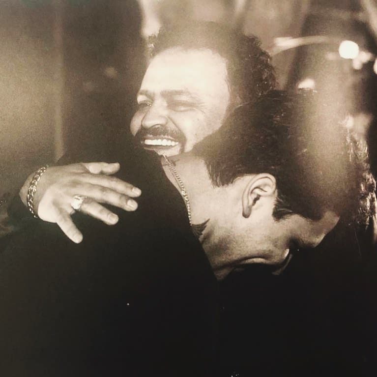 "Eres mi orgullo mi chapo! No me diste nomas la vida! Me has dado las armas, amor y los consejos para hacer mi camino como un hombre! Te amo con toda mi vida Dios te cuide mucho para tenerte conmigo y veas hasta donde va a llegar tu becerro. Admiro el hombre que eres ojalá un día llegar a ser tan chingón como tú. Feliz Día del Padre! @jgmusical. A todos los papás del mundo felicidades, son unos chingones", publicó Christian Nodal.