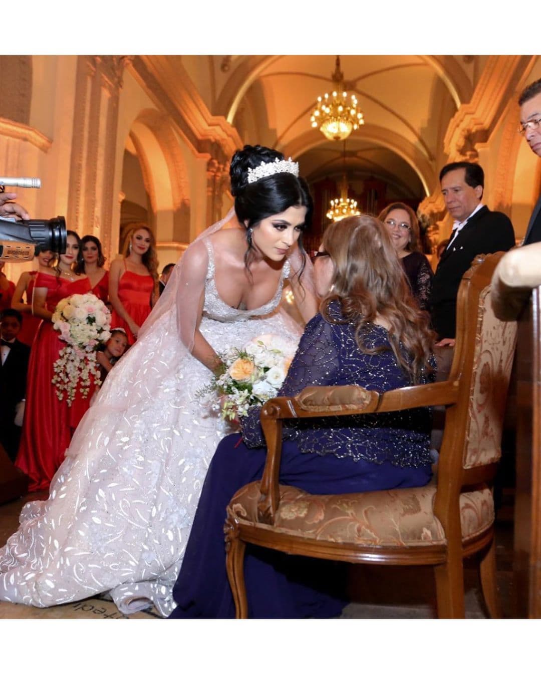 “Nadie nos dijo que formar nuestra familia sería algo fácil, sabíamos de antemano que aprenderíamos día a día la manera correcta y que de la misma manera nos llegaría la madurez necesaria para enfrentar cualquier adversidad en nuestra vida”, continuó.