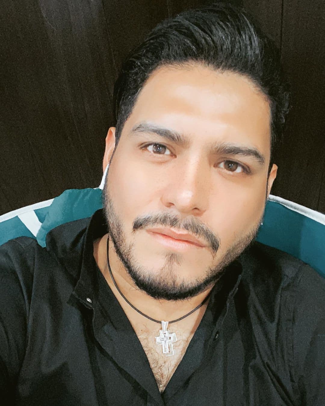 Los comentarios de fans por su cambio han sido muy positivos para el compañero de Memo Garza en La Adiciva.