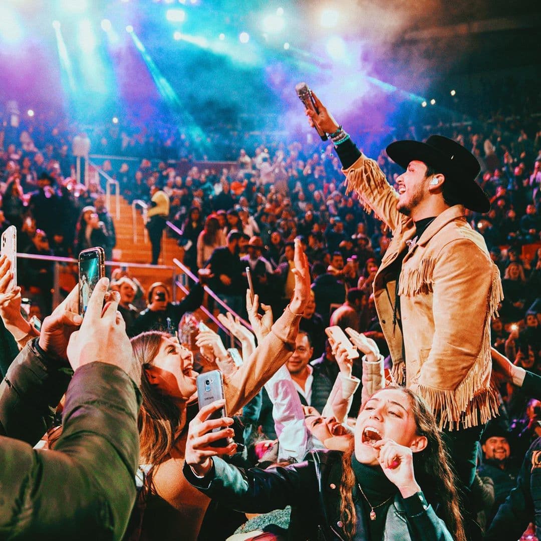 Christian Nodal era uno de los invitados musicales que estaban contemplados para la edición 2020 del Palenque de la Feria de San Marcos.