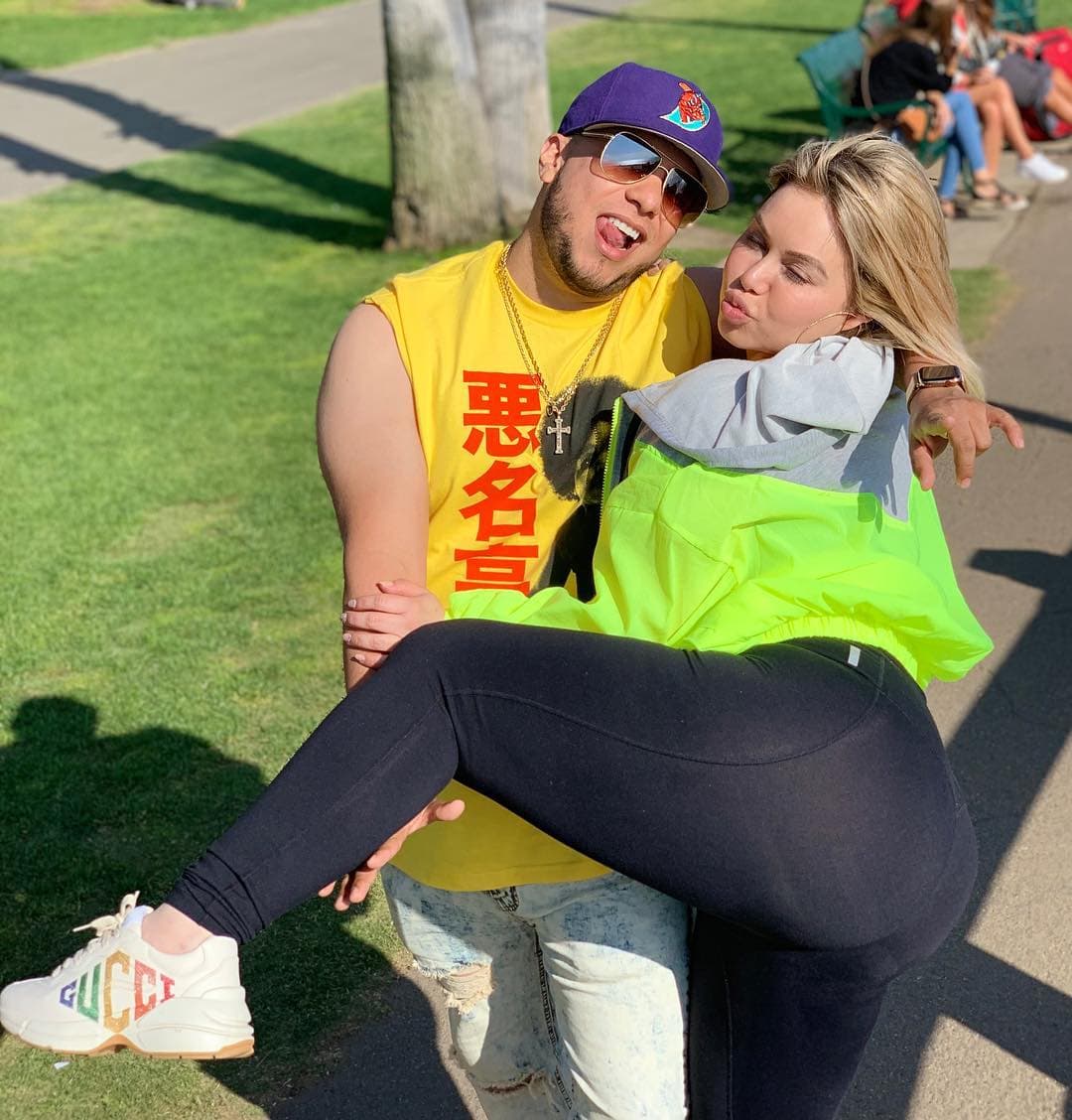 Poco después de su boda, en julio de 2019, Chiquis sacó un kit de labiales edición especial, dentro de su colección de maquillaje, al que llamó Mrs. Méndez (Señora Méndez, en inglés).
