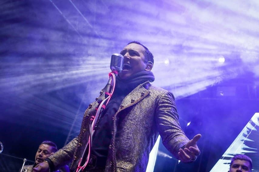 ¿Cuál es la edad de Edwin Luna de la Trakalosa de Monterrey?