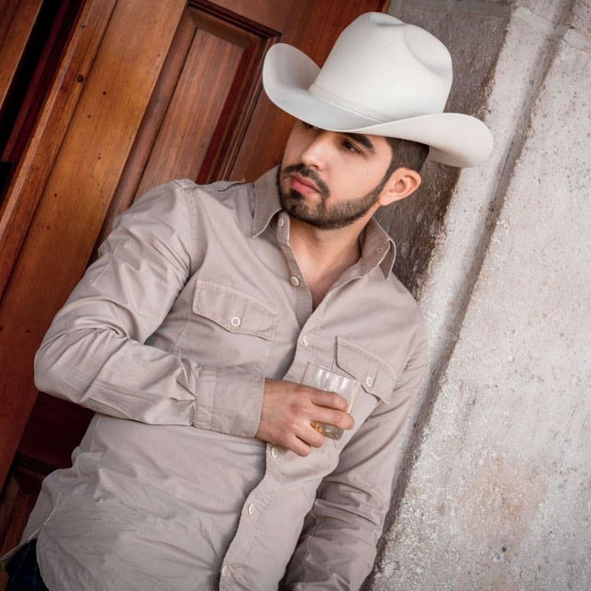 Durante tres años consecutivos ha sido reconocido por el ASCAP Latino como “Compositor del Año”, siendo el más joven entre los premiados.