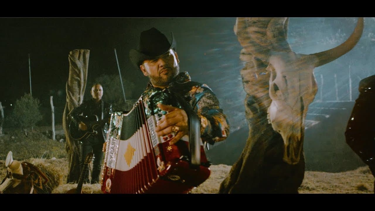 El video de "El Venero" se estrenó en YouTube.