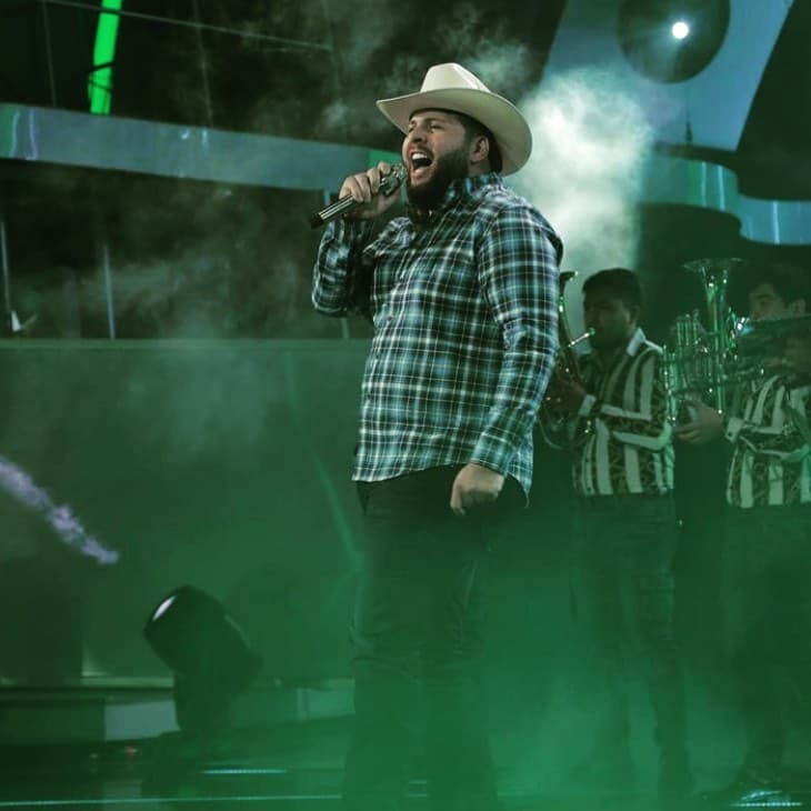 El Fantasma logró colocar varios número uno en las listas durante este 2020.